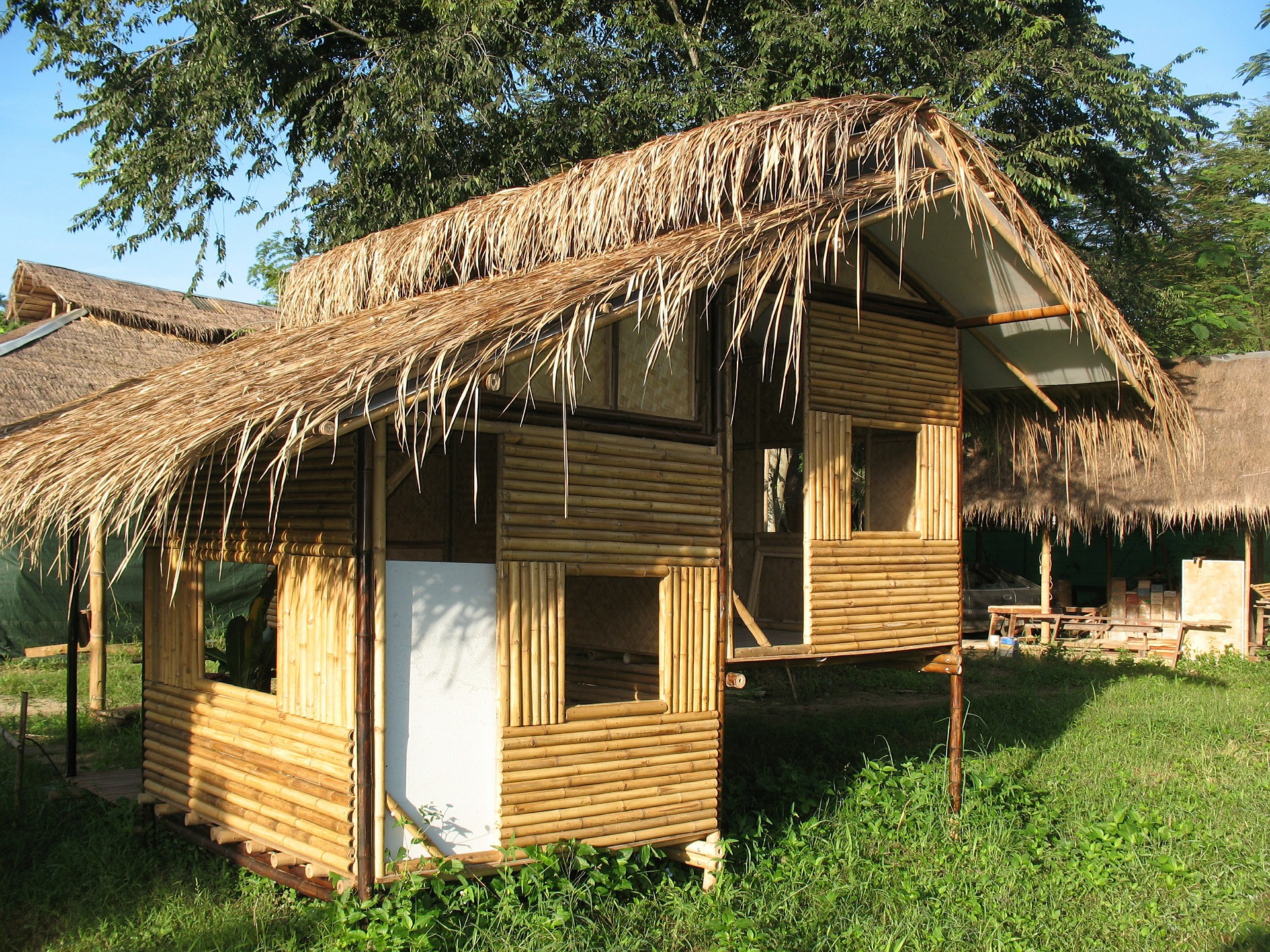  cabane  en bambou  Comme un pingouin dans le d sert