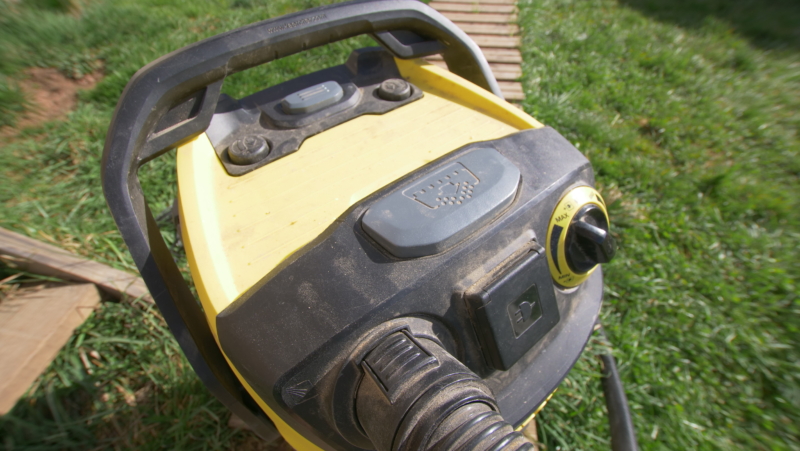 Décolmatage du filtre de l'aspirateur de chantier