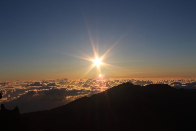 Soleil au dessus des nuages 